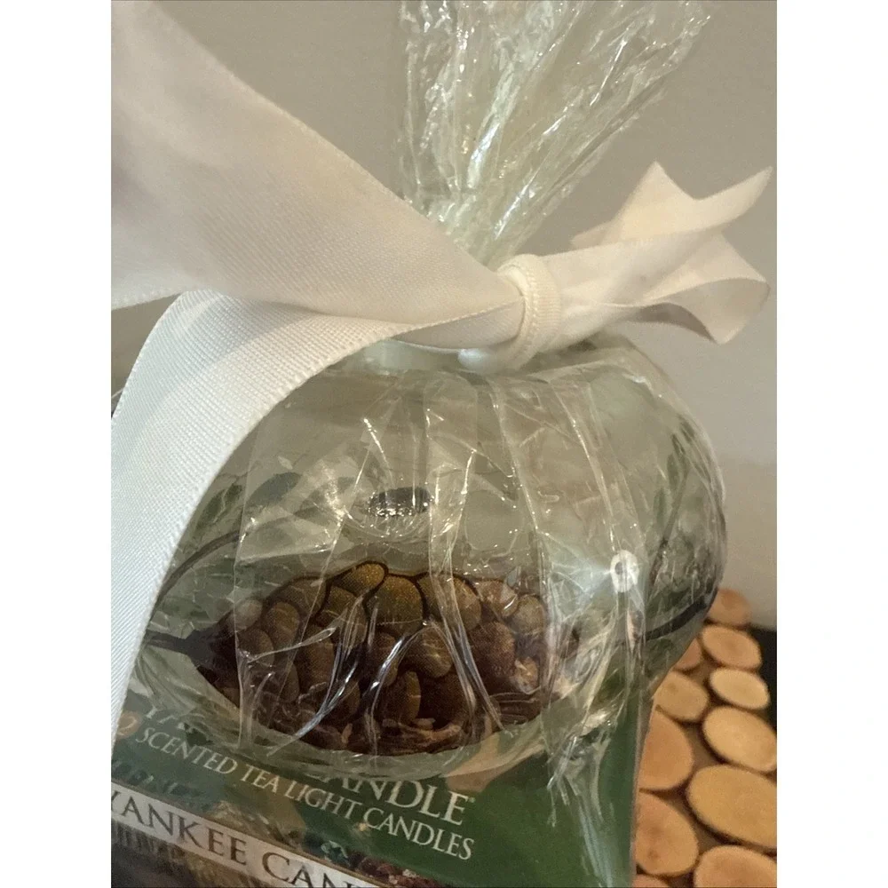 Yankee Candle sealed plastic